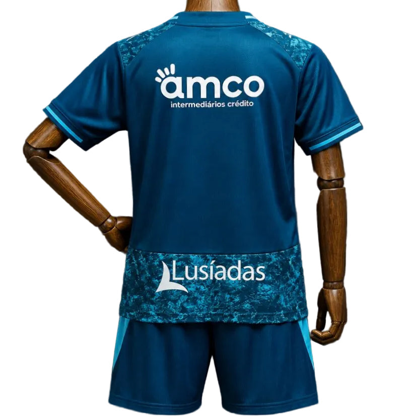 Equipamento Criança Braga Terceiro 26/27