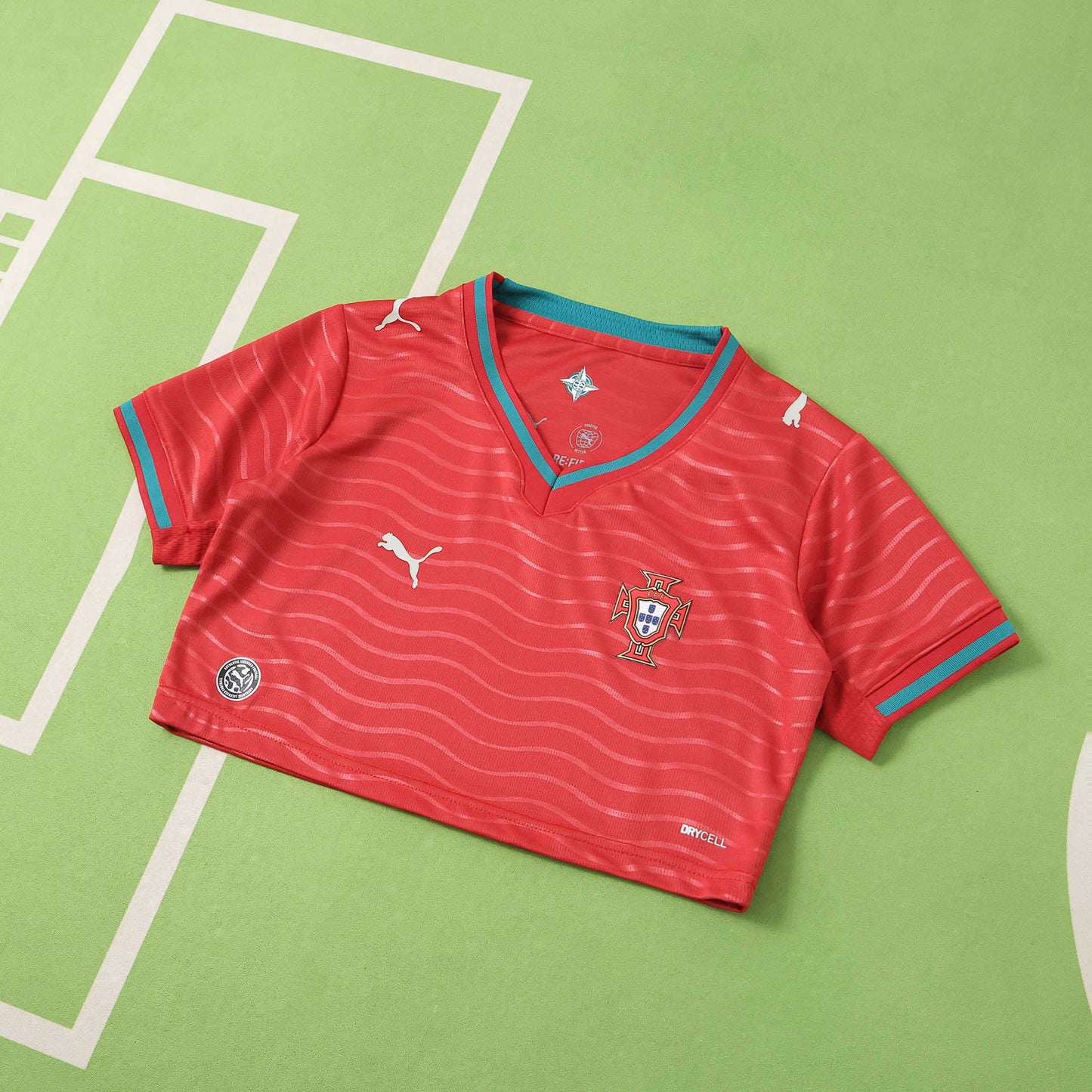 Crop Top Portugal Principal 2026