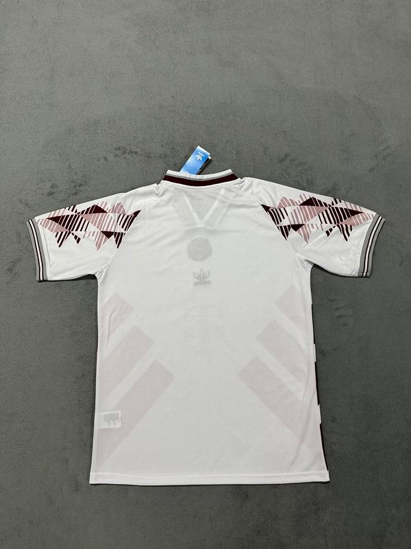 Camisola Bayern Munich Especial 2025