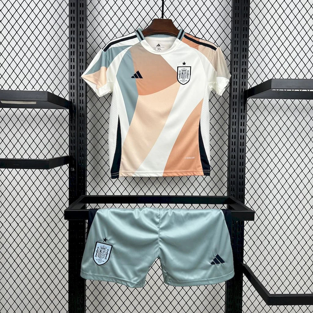 Equipamento Criança Espanha Alternativo 2026