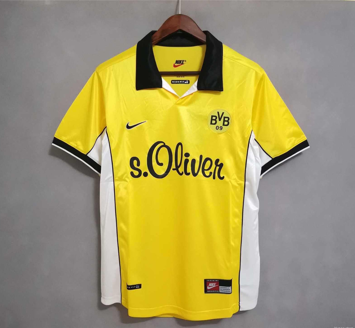 Camisola Retro Borussia Dortmund Principal 1998/00