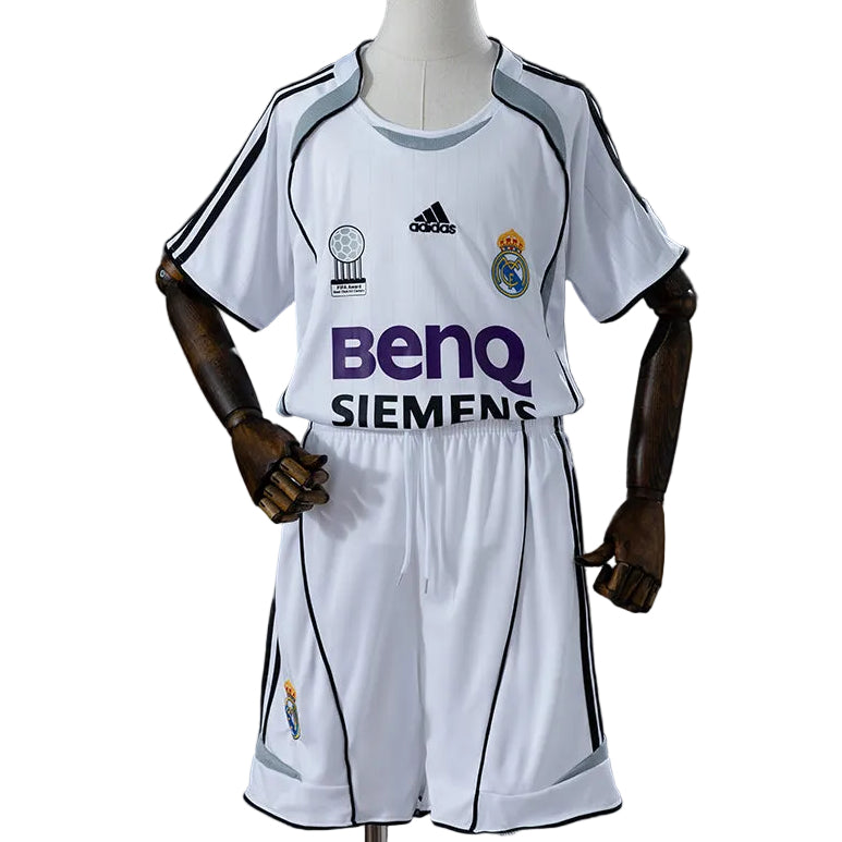 Equipamento Criança Retro Real Madrid CF Principal 06/07