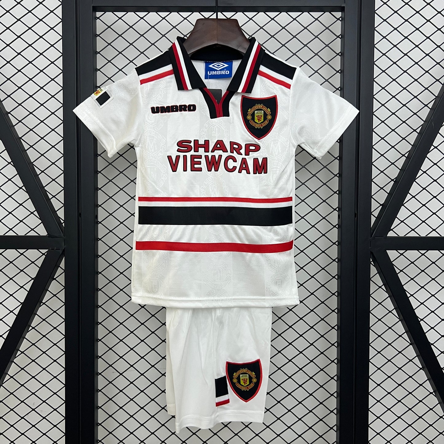 Equipamento Criança Retro Manchester United F.C. Alternativo 97/98