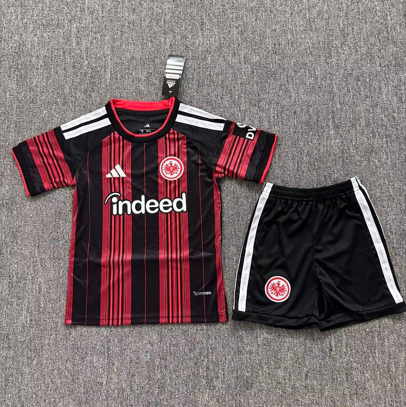 Equipamento Criança Eintracht Frankfurt Principal 26/27