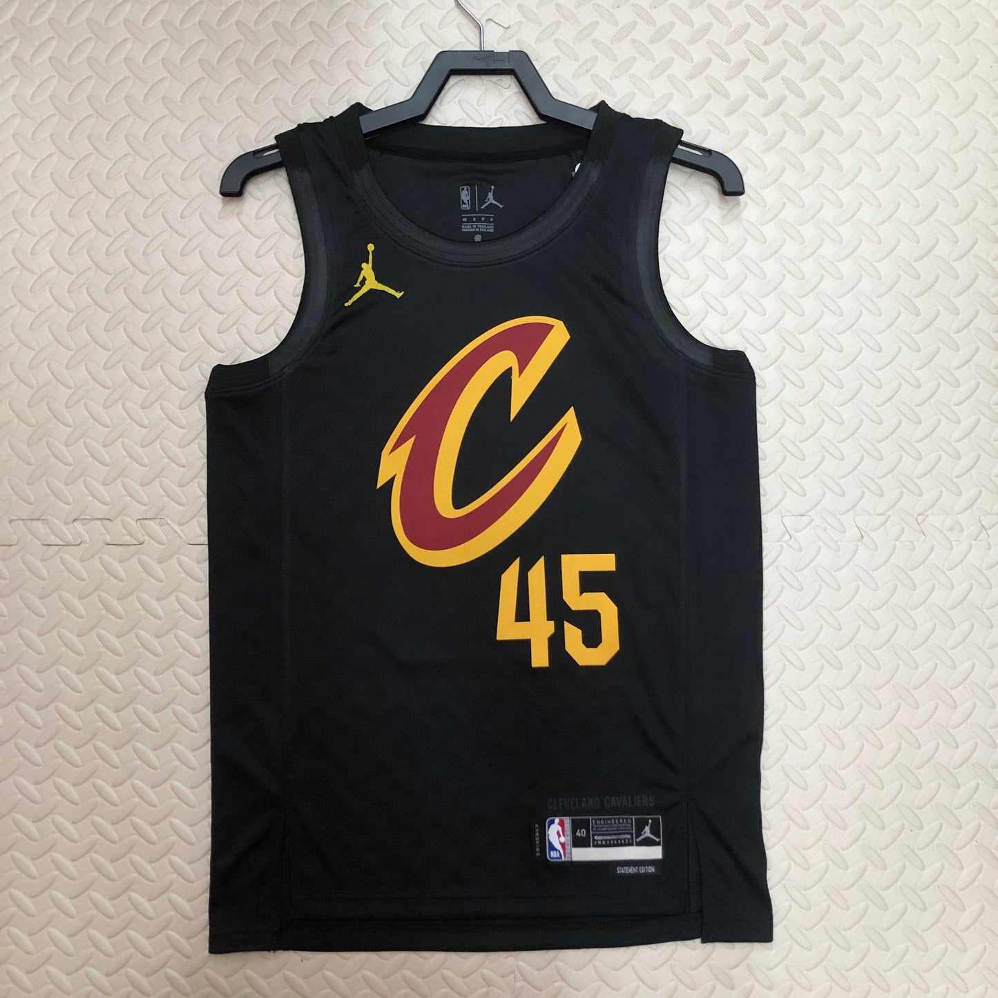 Camisola Cleveland Cavaliers - Donovan Mitchell