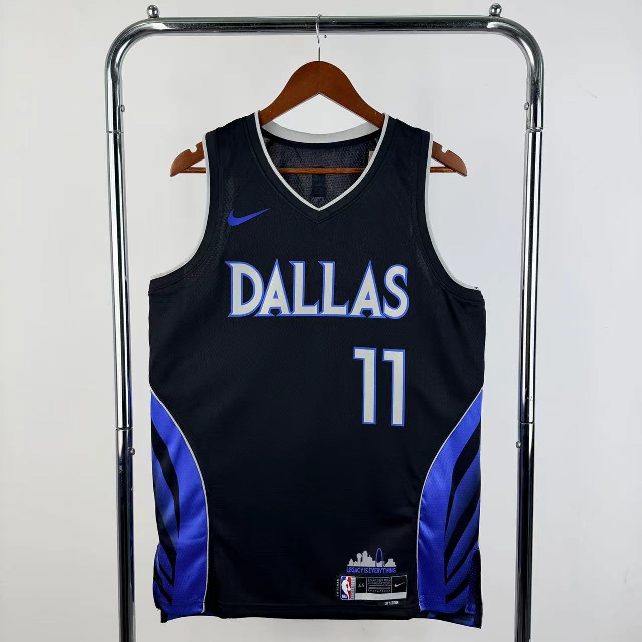 Camisola Dallas Mavericks - Kyrie Irving