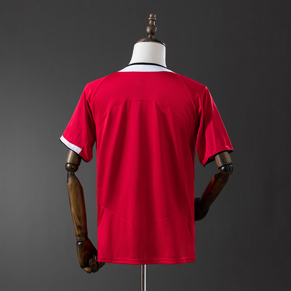 Camisola Retro Manchester United F.C. Principal 04/06