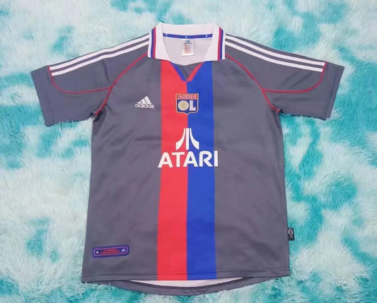 Retro Olympique Lyonnais 2001/02