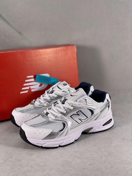 Sapatilhas New Balance MR530