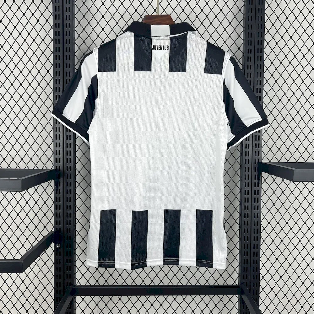 Retro Juventus Principal 2014/15