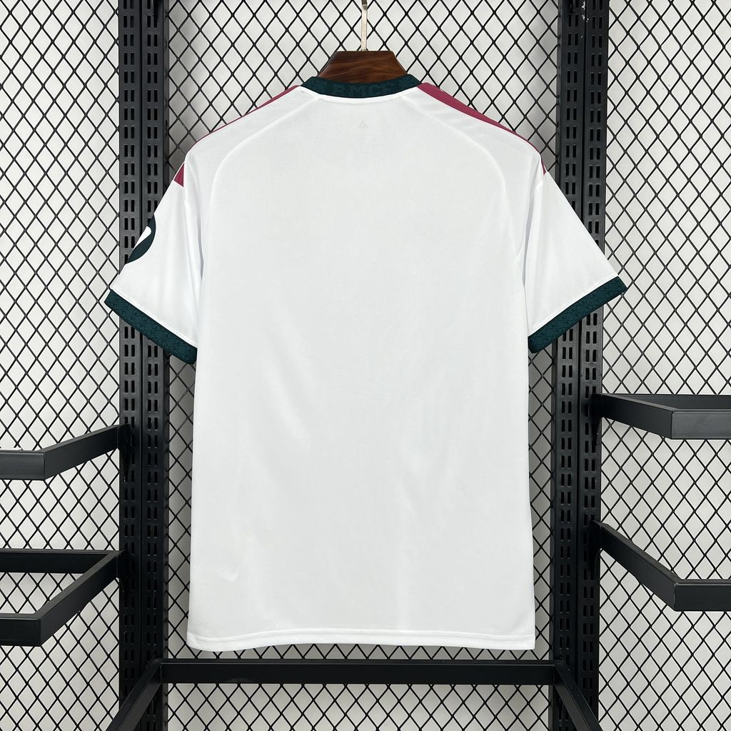 Camisola Real Madrid C.F. Principal 26/27