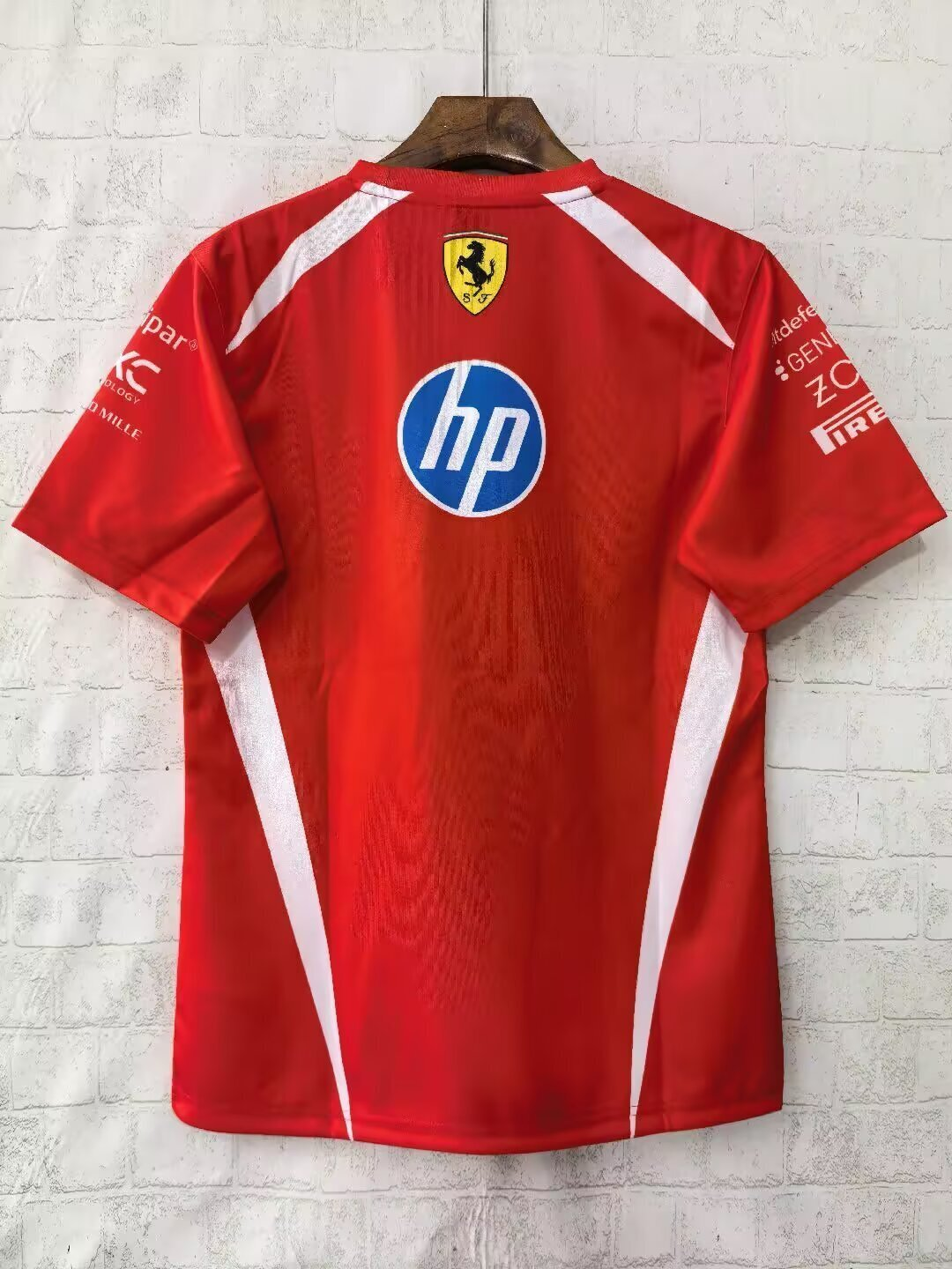Camisola Scuderia Ferrari 2026