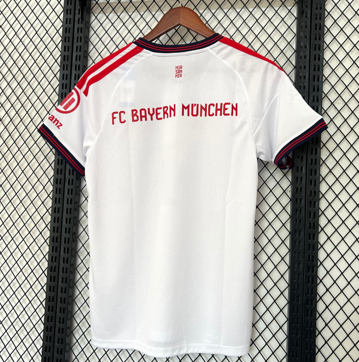 Camisola F.C. Bayern Munich Alternativa 26/27